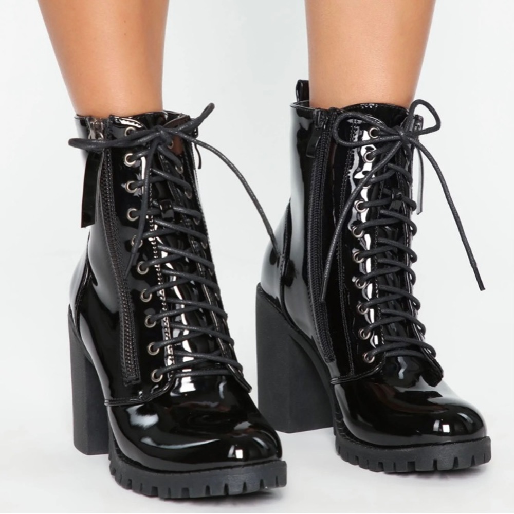 Wait a min boots